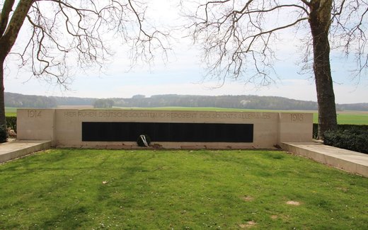 Ansicht der Kriegsgräberstätte Belleau