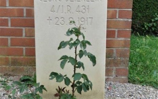 Ansicht der Kriegsgräberstätte La Gorgue (Communal Cemetery)