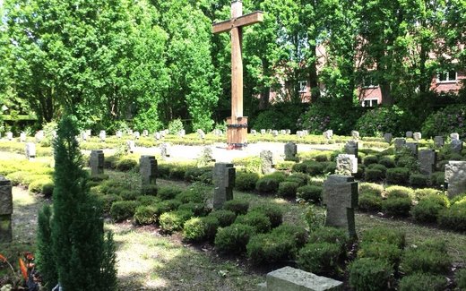 Ansicht der Kriegsgräberstätte Varel, Ev.- luth. Friedhof
