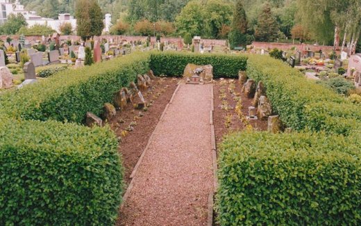 Ansicht der Kriegsgräberstätte Amorbach