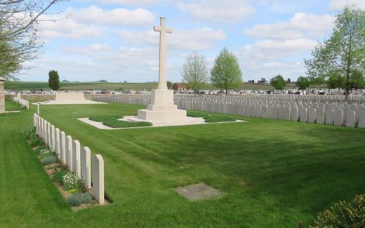 Ansicht der Kriegsgräberstätte Barlin