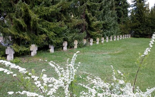 Ansicht der Kriegsgräberstätte Alfeld/Leine