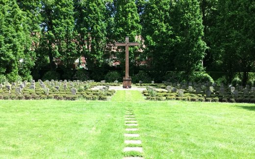 Ansicht der Kriegsgräberstätte Varel, Ev.- luth. Friedhof