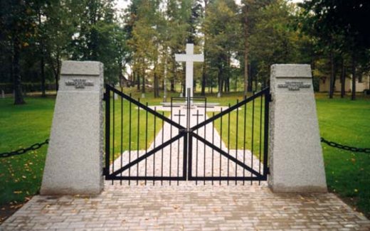 Ansicht der Kriegsgräberstätte Valka (2.WK)