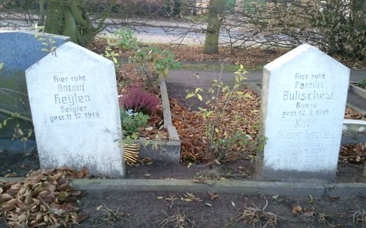 Ansicht der Kriegsgräberstätte Garbsen - Osterwald, Ev. Friedhof Robert-Koch-Str.