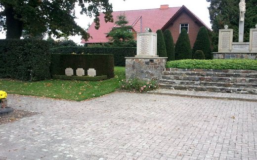 Ansicht der Kriegsgräberstätte Bakum - Lüsche, Gemeindefriedhof