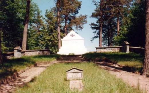 Ansicht der Kriegsgräberstätte Talussen / Talusy