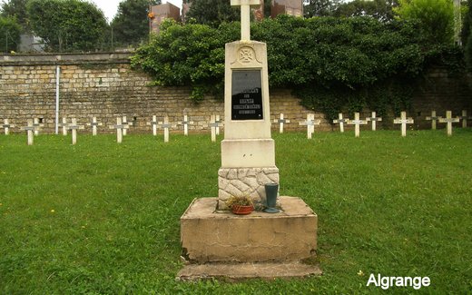 Ansicht der Kriegsgräberstätte Algrange