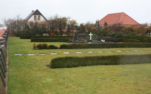 Ansicht der Kriegsgräberstätte Agger