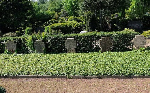 Ansicht der Kriegsgräberstätte Oberhausen-Königshardt-Evangelischer Friedhof