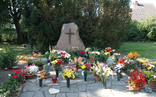 Ansicht der Kriegsgräberstätte Anklam, Alter Friedhof - Bombenopfer