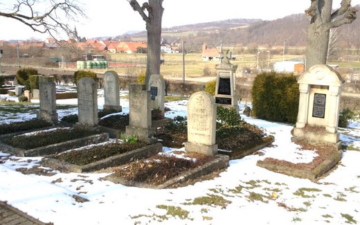 Ansicht der Kriegsgräberstätte Alfeld/Leine-Föhrste