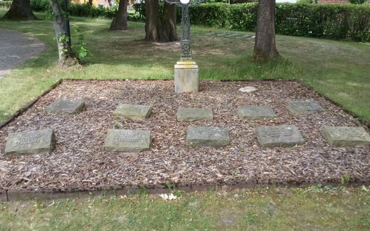 Ansicht der Kriegsgräberstätte Faßberg - Müden, alter Friedhof