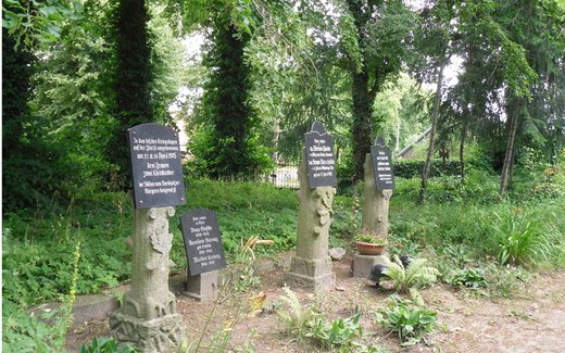 Ansicht der Kriegsgräberstätte Berkholz b. Prenzlau