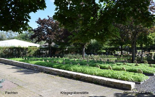 Ansicht der Kriegsgräberstätte Pachten, Zivilfriedhof