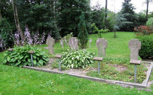 Ansicht der Kriegsgräberstätte Aurich - Tannenhausen, Kriegsgräberstätte