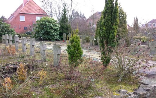 Ansicht der Kriegsgräberstätte Artlenburg, Ev.- luth. Friedhof