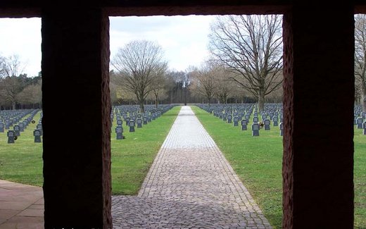 Ansicht der Kriegsgräberstätte Andilly