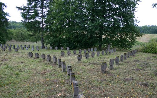 Ansicht der Kriegsgräberstätte Alt-Grünwald