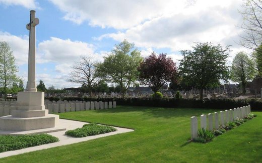 Ansicht der Kriegsgräberstätte Barlin