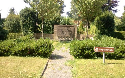Ansicht der Kriegsgräberstätte Bad Gandersheim, Salzbergfriedhof