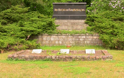 Ansicht der Kriegsgräberstätte Angermünde, städtischer Friedhof