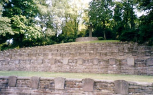 Ansicht der Kriegsgräberstätte Bergisch Gladbach-Bensberg-Dürscheid, Efdh.