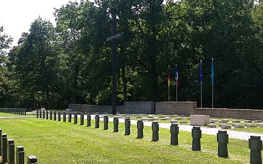 Ansicht der Kriegsgräberstätte Andilly