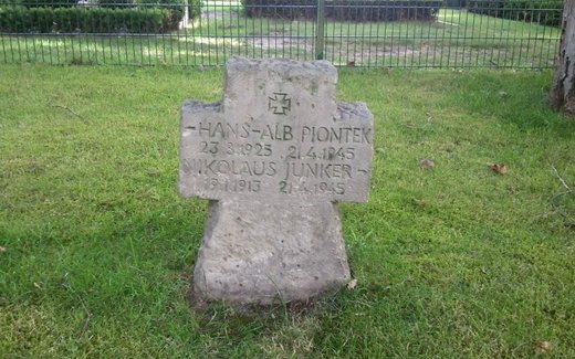 Ansicht der Kriegsgräberstätte Achim - Baden, Ev. - luth. Friedhof