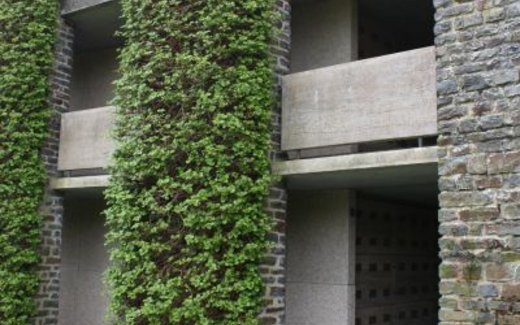 Ansicht der Kriegsgräberstätte Mont d'Huisnes