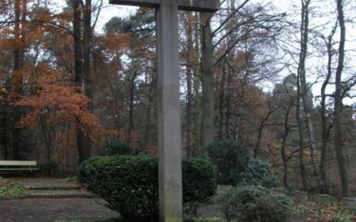 Ansicht der Kriegsgräberstätte Ibbenbüren-Riesenbecker Berg