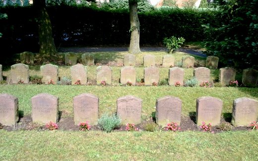 Ansicht der Kriegsgräberstätte Bassum, Ev. luth. Friedhof