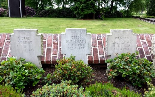 Ansicht der Kriegsgräberstätte Apen - Godensholt, Ev.-luth. Friedhof