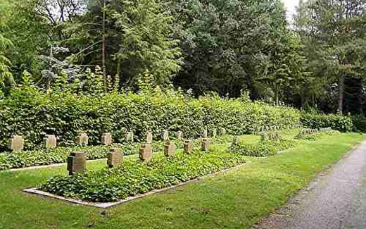 Ansicht der Kriegsgräberstätte Bad Salzuflen-Wald-Friedhof-Am Obernberg