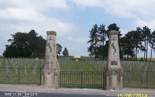 Ansicht der Kriegsgräberstätte Aubérive