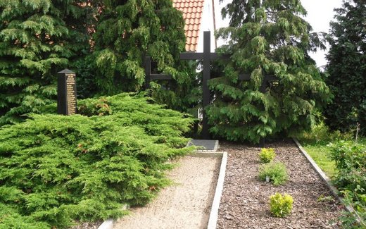 Ansicht der Kriegsgräberstätte Altmädewitz