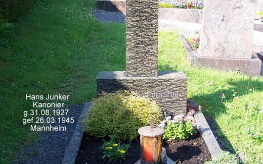 Ansicht der Kriegsgräberstätte Bad Camberg-Schwickershausen