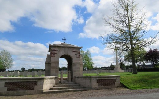 Ansicht der Kriegsgräberstätte Barlin