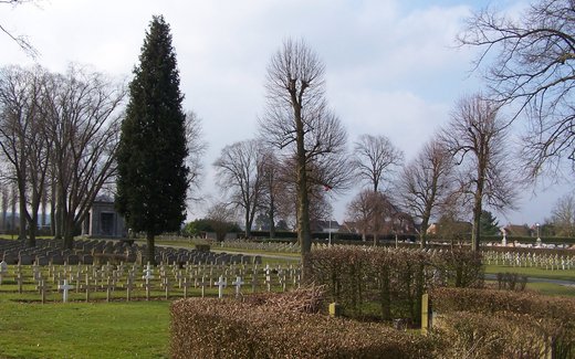 Ansicht der Kriegsgräberstätte Assevent