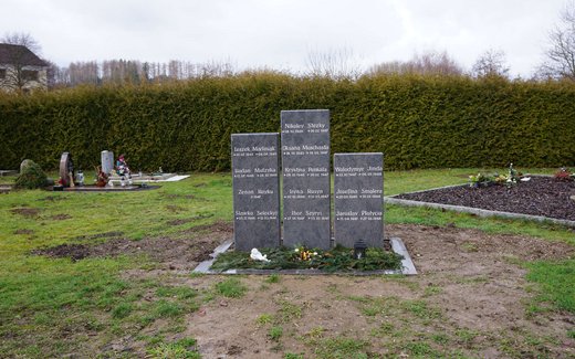 Ansicht der Kriegsgräberstätte Alfeld/Leine-Limmer, ev.luth. Friedhof