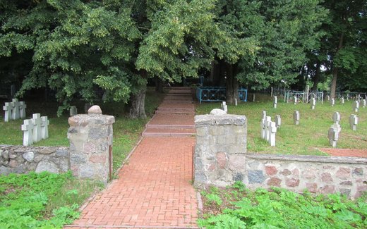 Ansicht der Kriegsgräberstätte Alt Lappönen