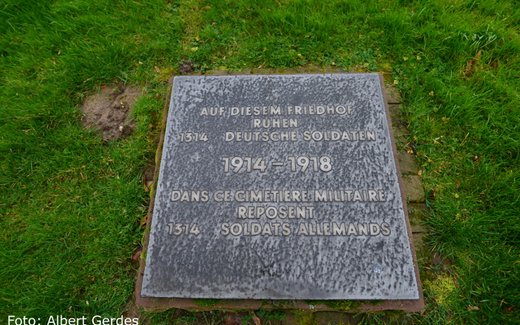 Ansicht der Kriegsgräberstätte Achiet-le-Petit