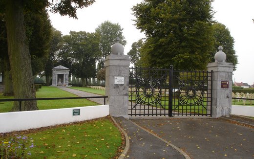 Ansicht der Kriegsgräberstätte Assevent