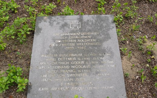 Ansicht der Kriegsgräberstätte Jahnsfelde