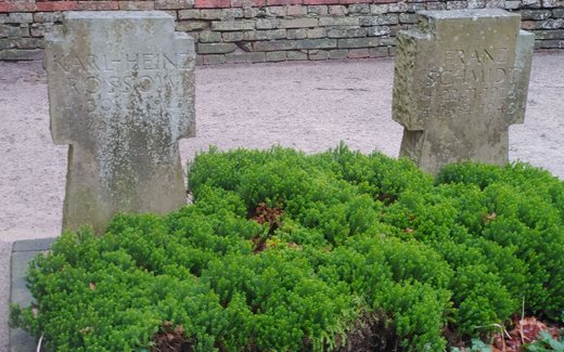 Ansicht der Kriegsgräberstätte Apen - Nordloh, Friedhof