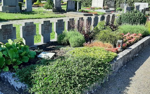 Ansicht der Kriegsgräberstätte Aub,Städt.Fdh.