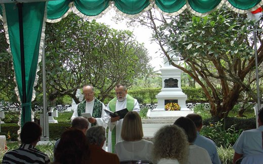 Ansicht der Kriegsgräberstätte Arca-Cikopo-Selatan