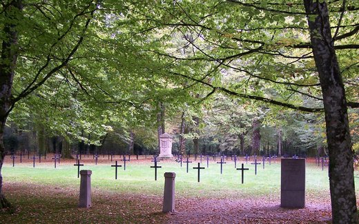 Ansicht der Kriegsgräberstätte Apremont