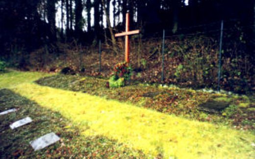 Ansicht der Kriegsgräberstätte Attendorn-Listerscheid-Katholischer Friedhof