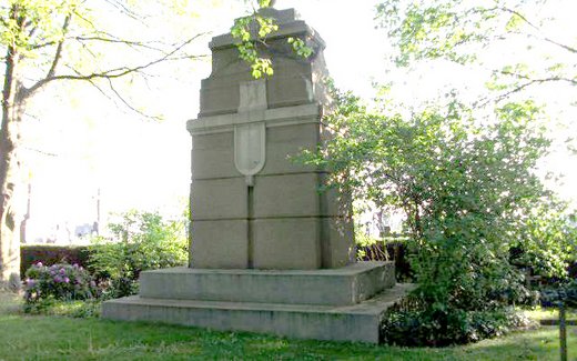 Ansicht der Kriegsgräberstätte Annoeullin